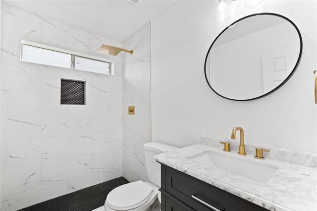 Building Photo - 5919 Vista Glen Ln