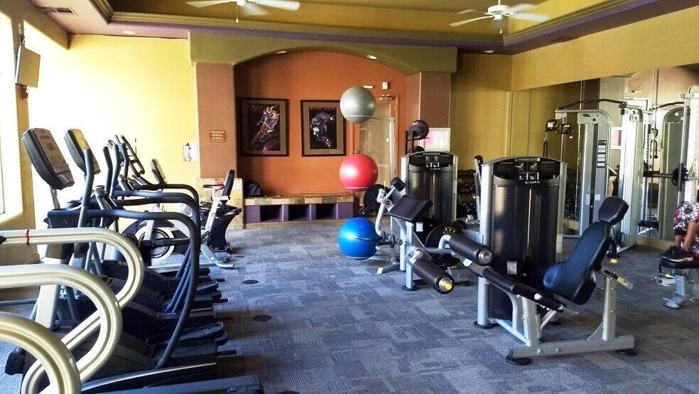 Complex Gym - 4465 E Paradise Village Pkwy S APT 1129