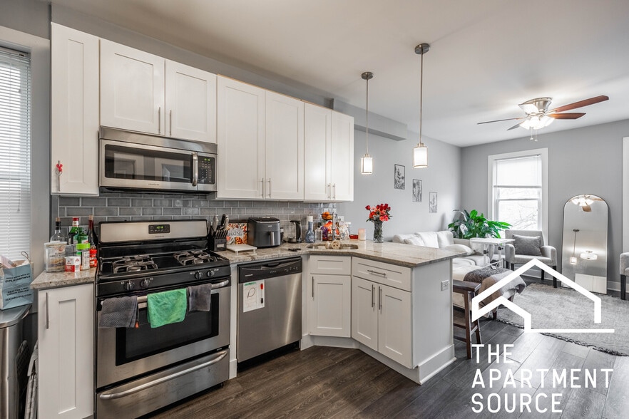 Building Photo - 1431 N Cleaver St