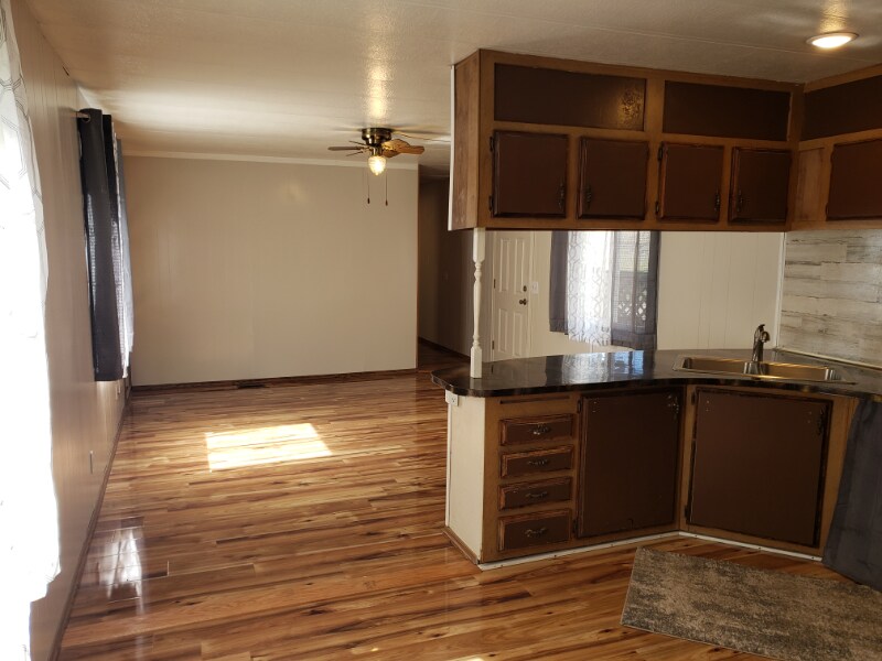 Building Photo - 8 Depot Rd