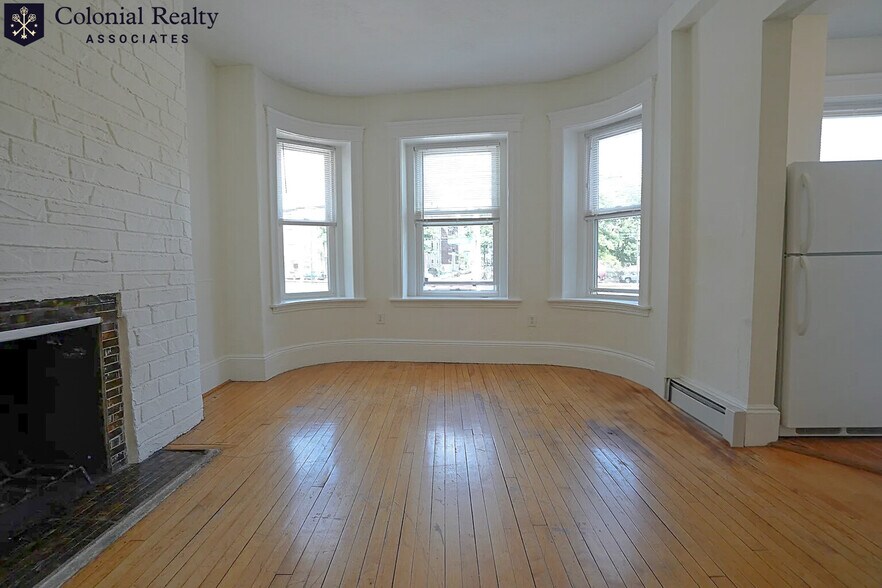 Building Photo - 1320 Commonwealth Ave