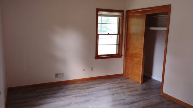 Building Photo - 3126 McCain Rd