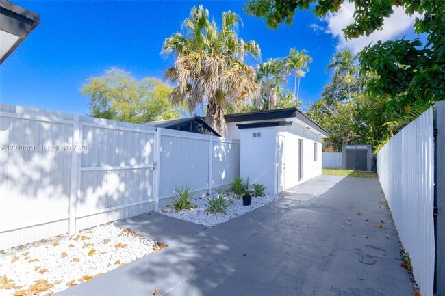 Building Photo - 571 NW 152nd St