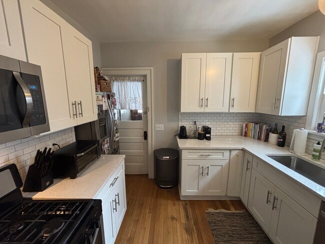 Building Photo - 1274 Jackson Ave