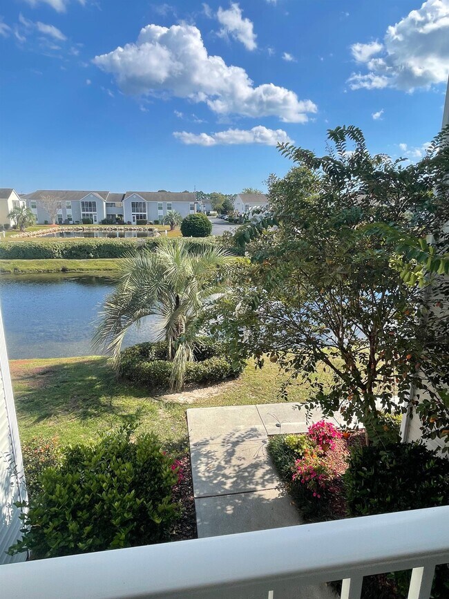 Building Photo - 2266 Huntingdon Dr