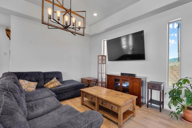 Building Photo - 231 Premio Ct