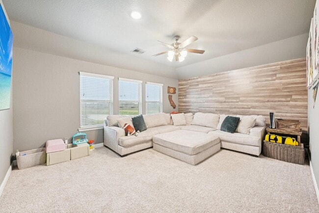Building Photo - 2406 Harborwood Ct