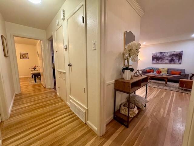 Building Photo - 1925 Peavy Rd