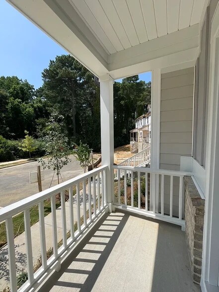 Building Photo - 440 Ribbon Rail St