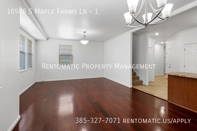 Building Photo - 10988 Maple Farms Ln