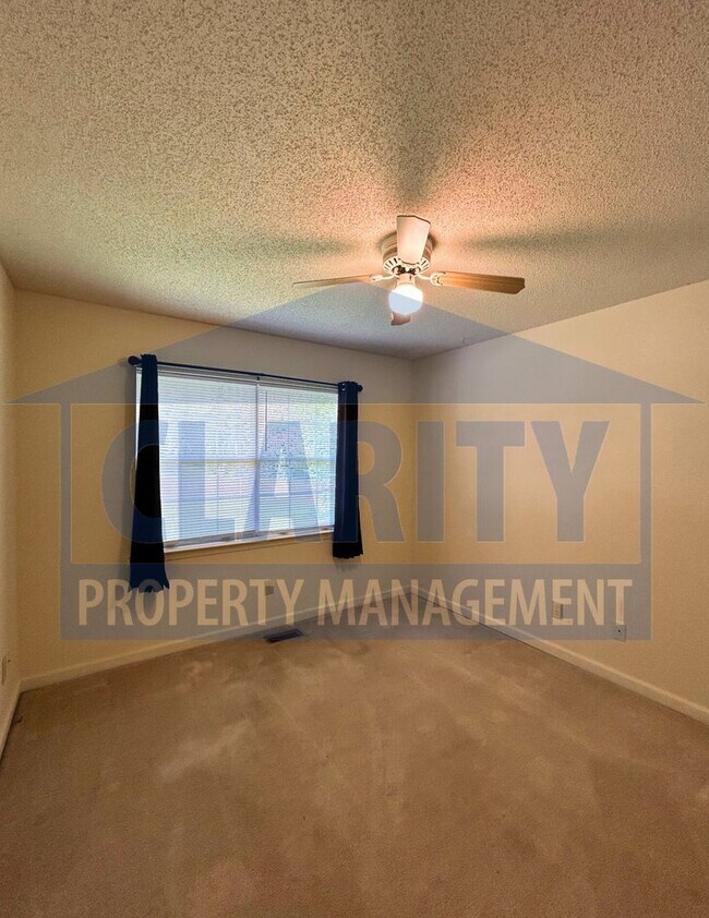 Building Photo - 1285-1287 Robin Hood Drive NW