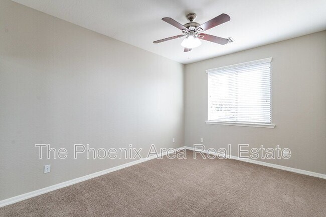 Building Photo - 3813 E Capricorn Pl