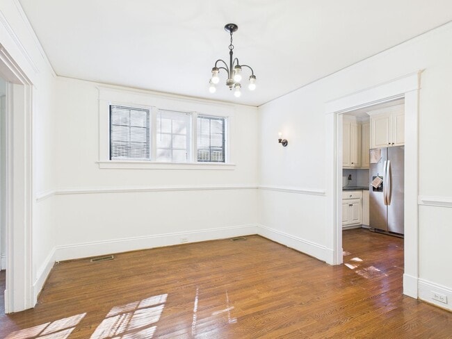 Building Photo - 4222 Chamberlayne Ave