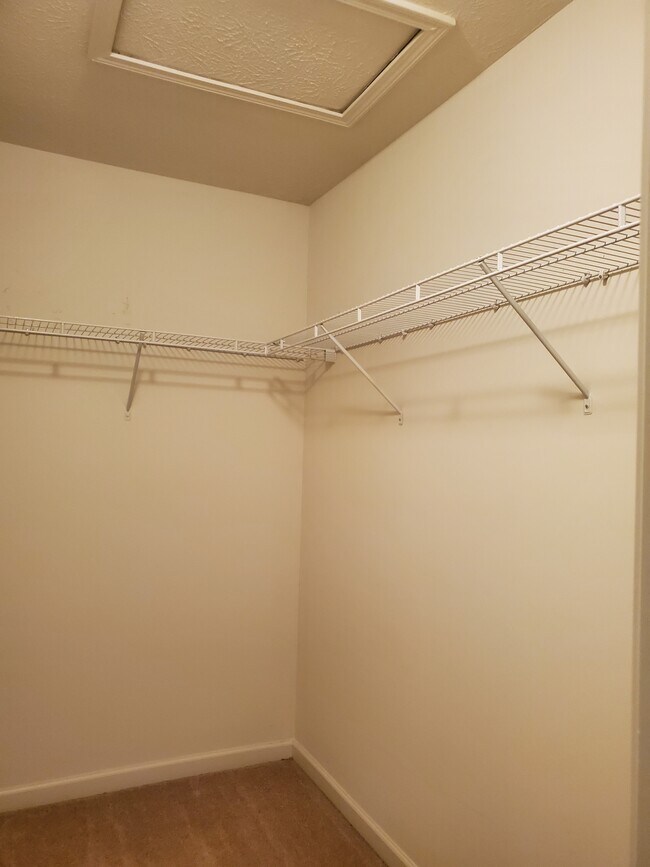 Building Photo - 13973 Catalina Dr