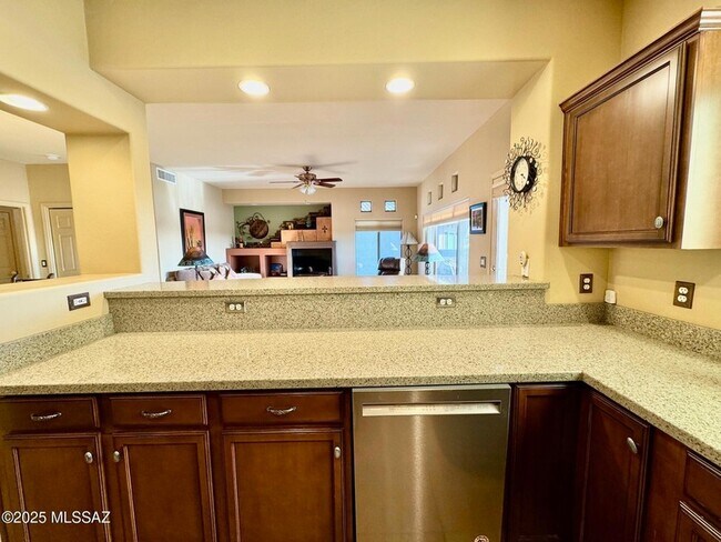 Building Photo - 655 W Vistoso Highlands Dr