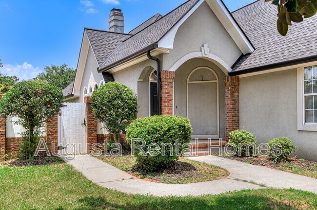 Building Photo - 208 Stonington Dr