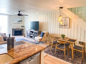 Building Photo - 999 N Pacific St