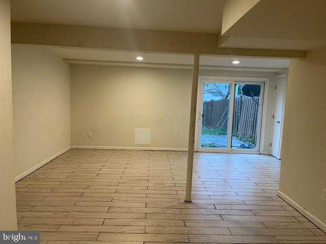 Building Photo - 1805 Falcon Ct