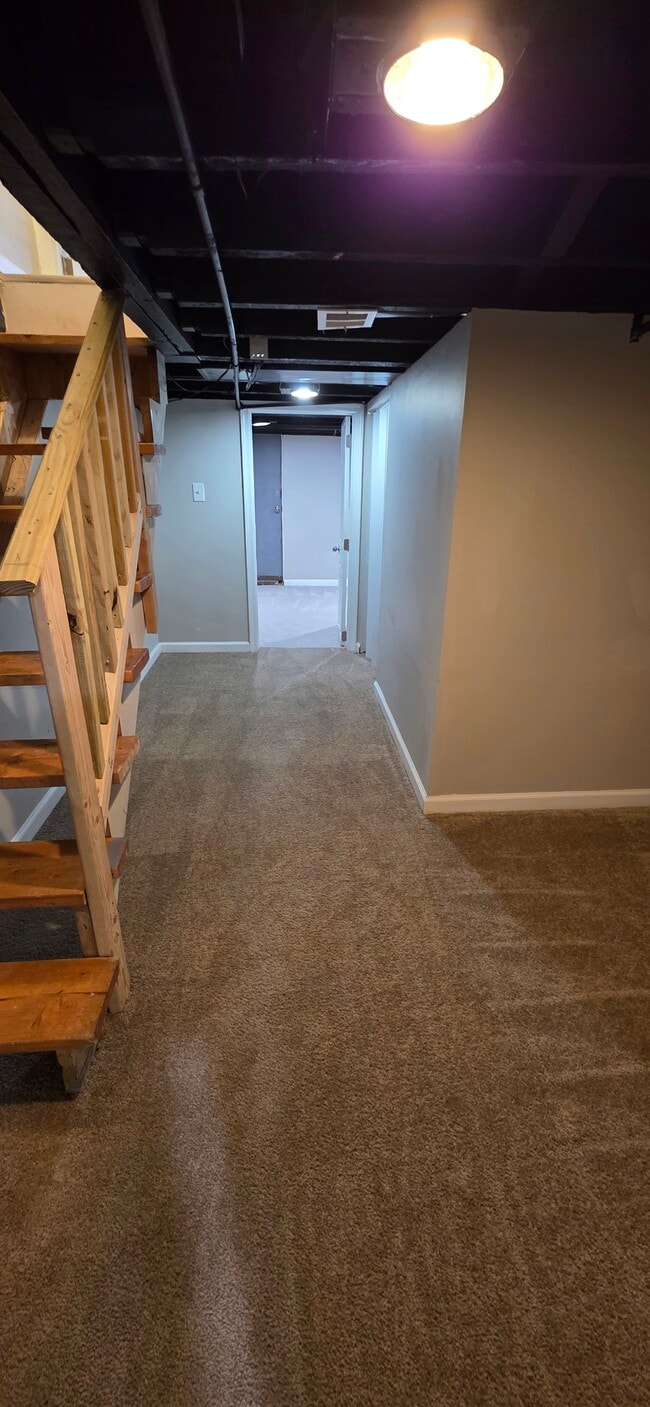 Building Photo - 701 N Curley St