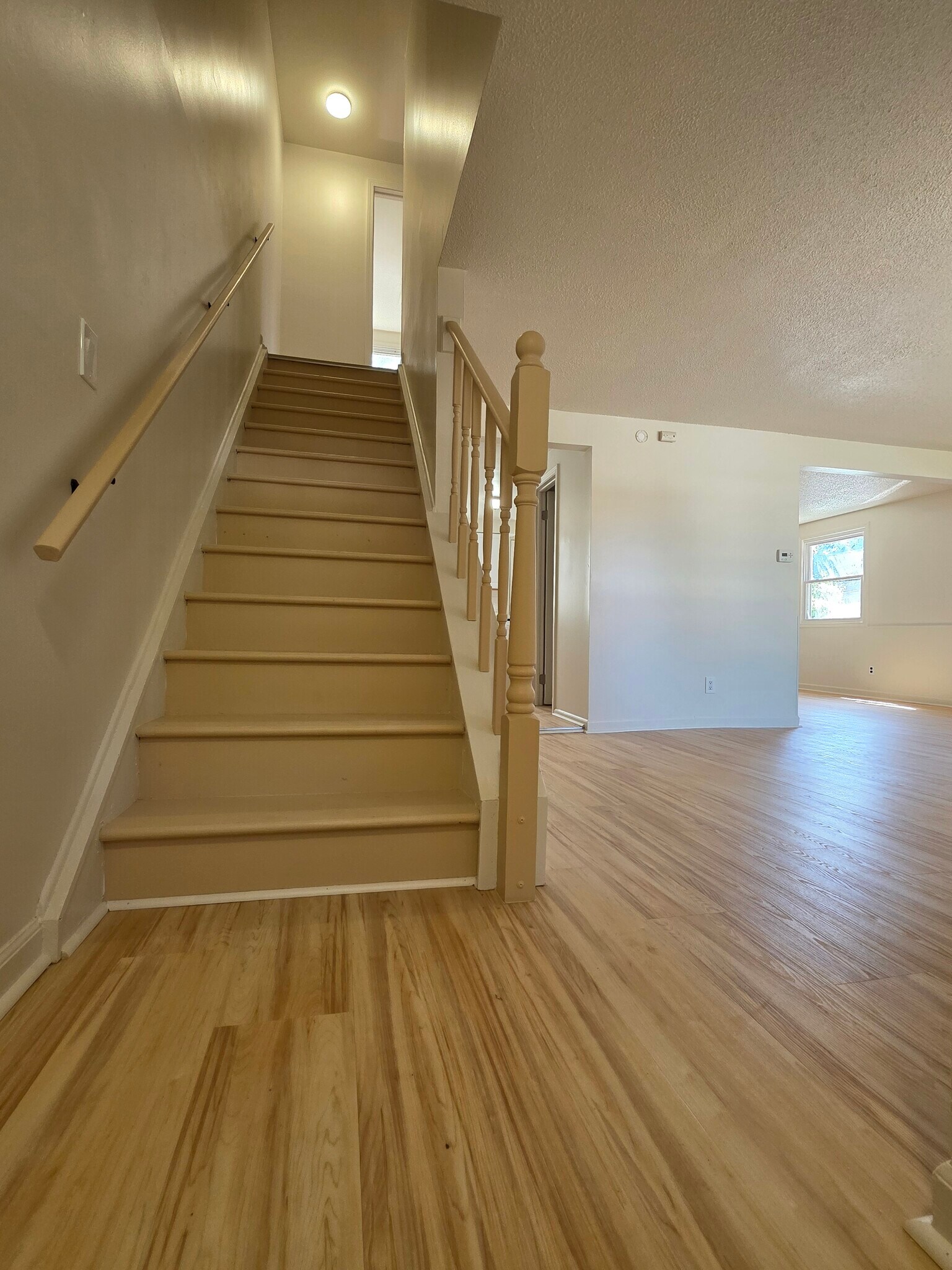 Building Photo - 130 Fairgreen Dr