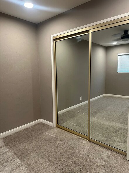 Building Photo - 4672 Edenvale Ave