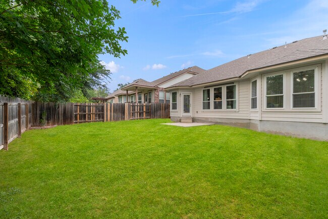 Building Photo - 25047 McBride Dr