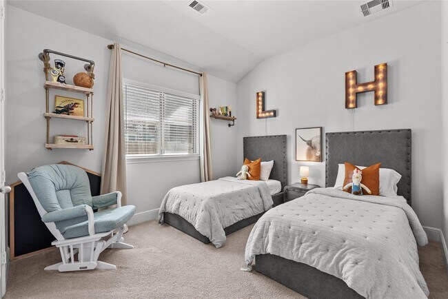 Building Photo - 1713 Waterlilly River Ln