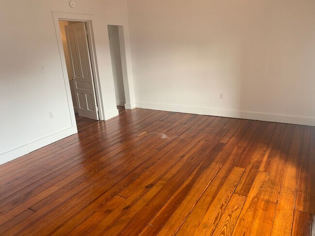 Building Photo - 30 N Belvidere Ave