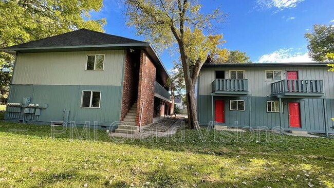 Building Photo - 1343 N Gulick Ave