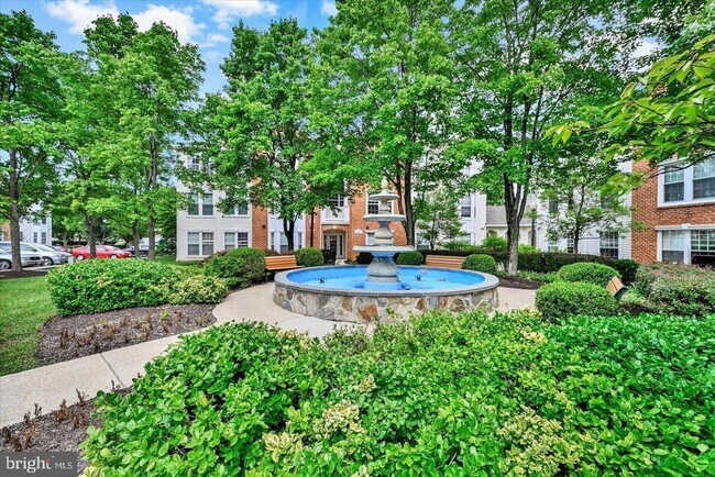 Building Photo - 5971 Millrace Ct