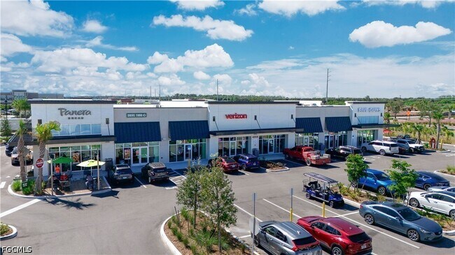 Building Photo - 42186 Edgewater Dr