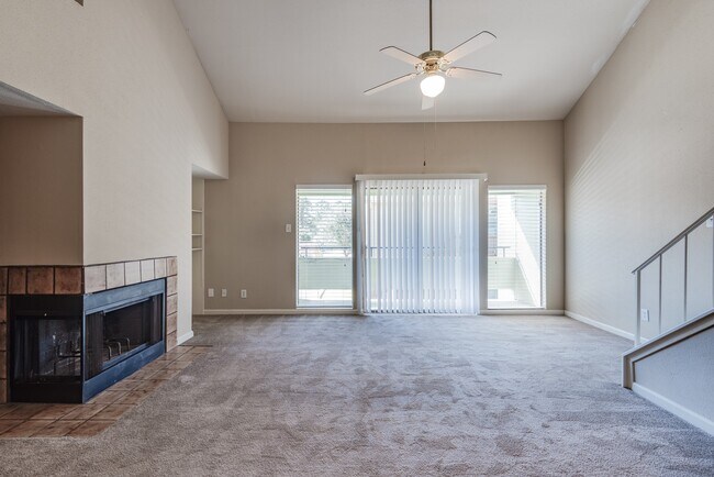 Building Photo - 14777 Wunderlich Dr