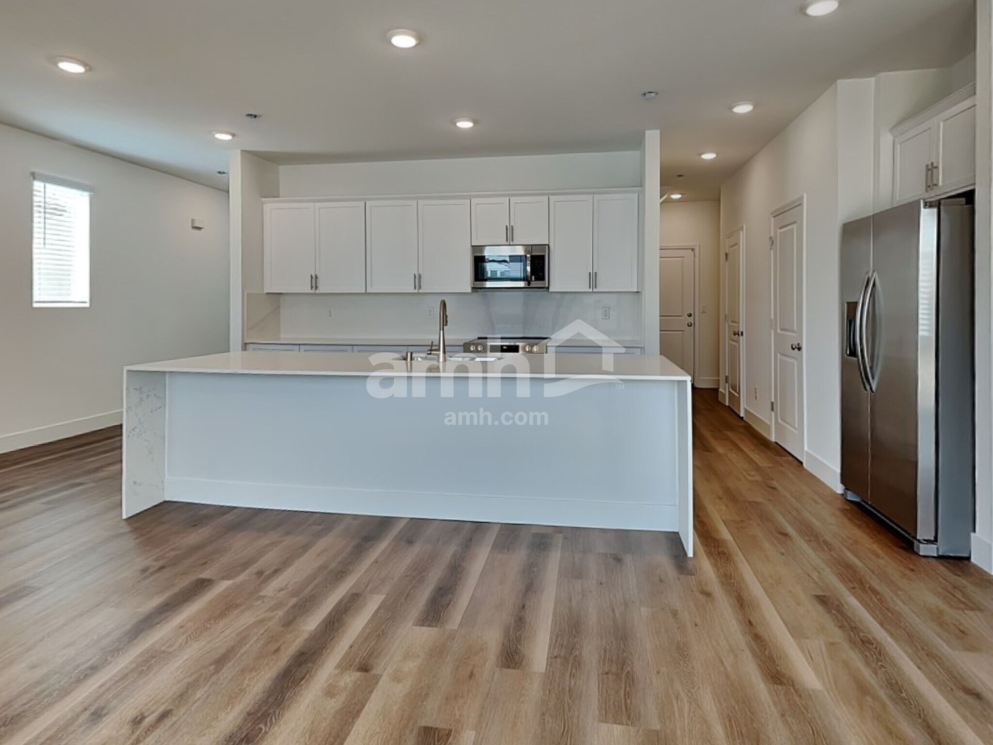 Building Photo - 9135 Fiesta Impatiens Ct