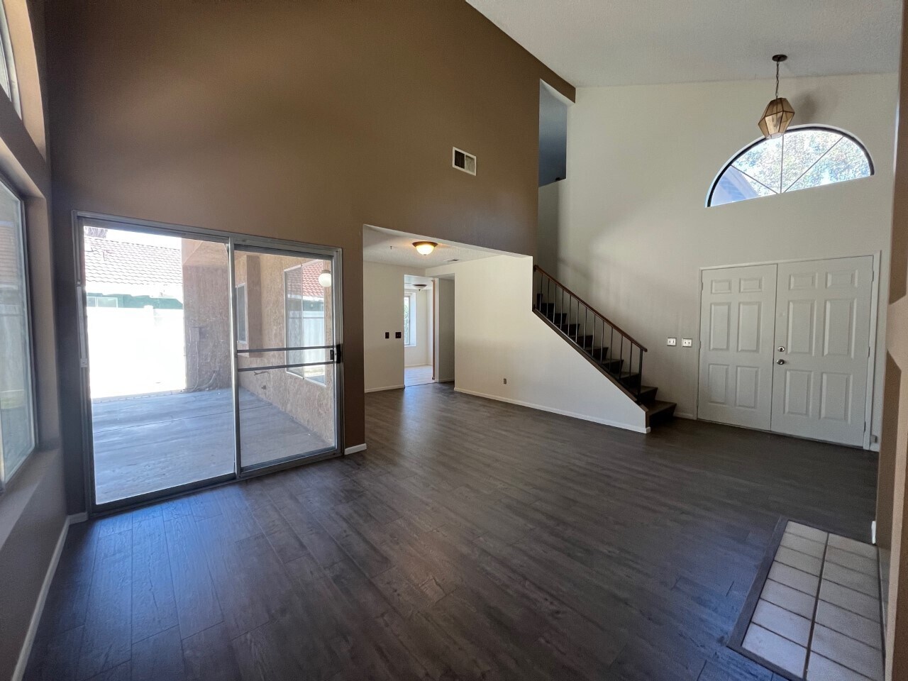 Building Photo - 27055 Rainbow Creek Dr