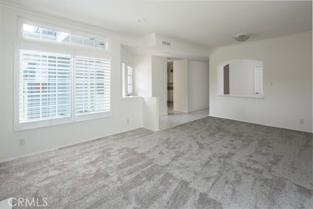 Building Photo - 930 Poppy Ln