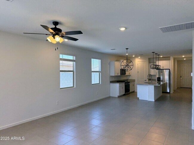 Building Photo - 4287 W Jeanette Ln