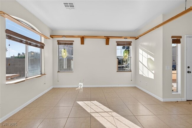 Building Photo - 7820 Strong Water Ct