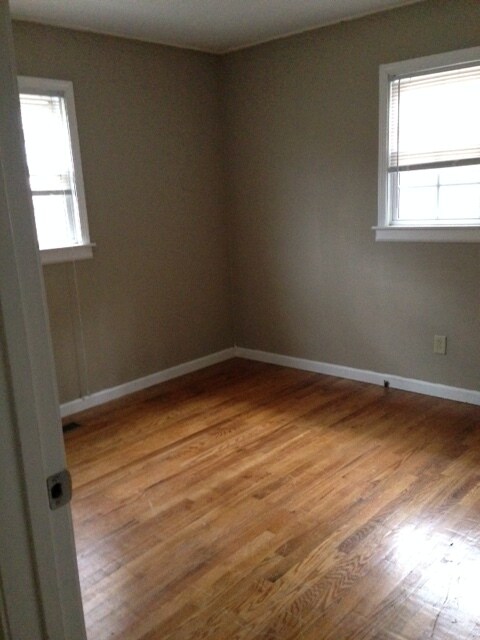 Building Photo - 3614 N Roan St