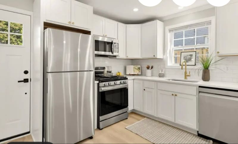 Building Photo - 4246 Southern Ave SE