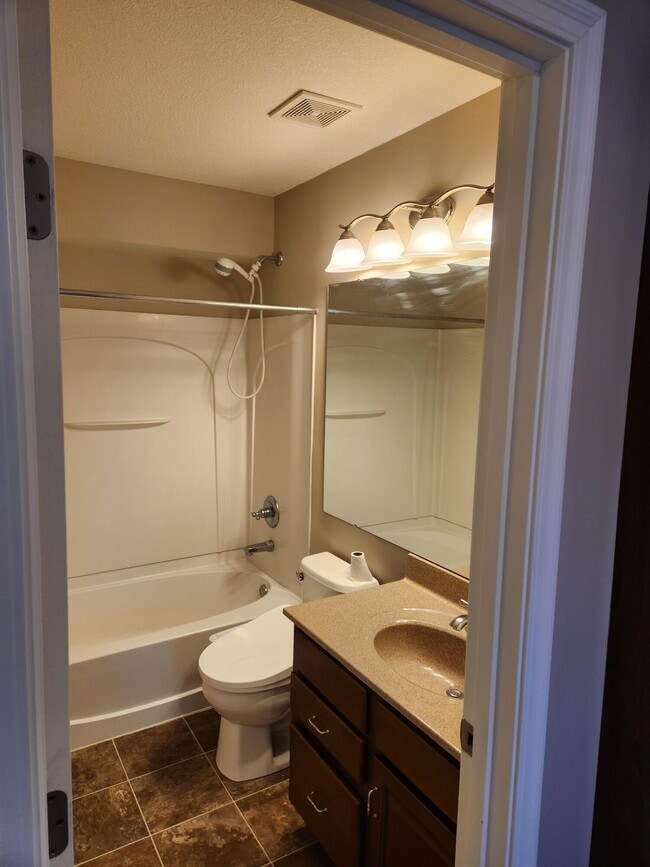 Building Photo - 2343 Paragon Mill Dr