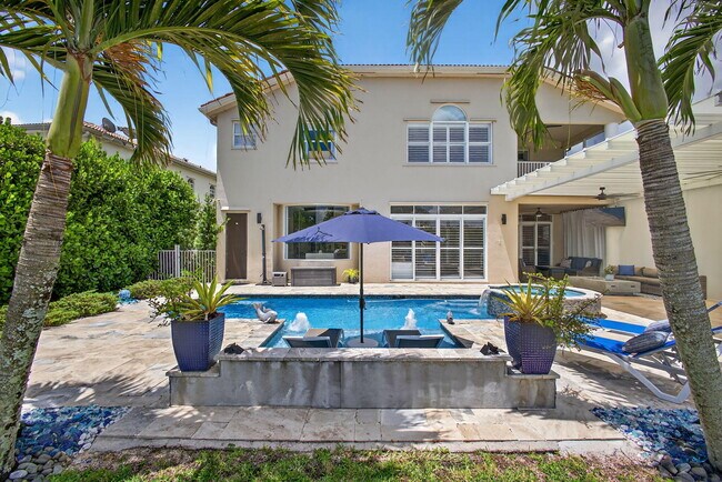 Building Photo - 9225 Delemar Ct