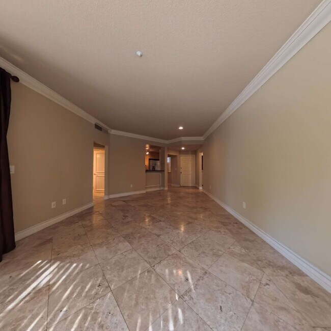 Building Photo - Luxury Mid-Rise | Guard Gated | Underground Garage Area | Resort Style Amenities