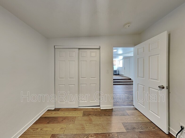 Building Photo - 338 N 300 W