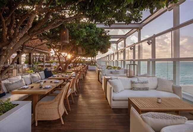 Building Photo - 2301 Collins Ave