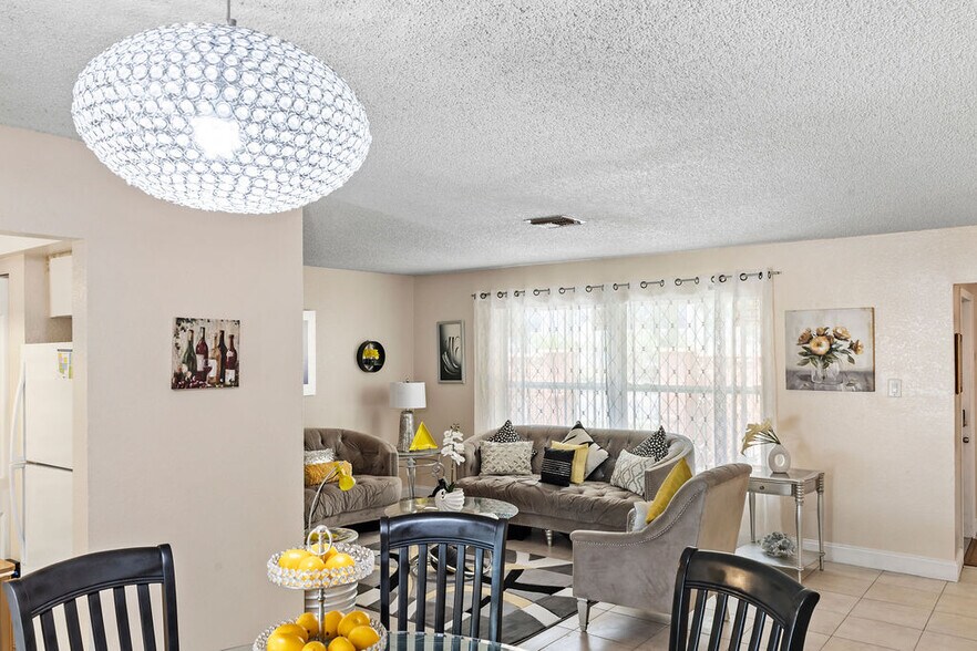 Building Photo - 7560 NW 16th St