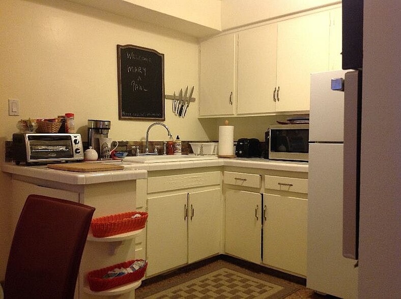 Building Photo - 3314 Treehaven Dr