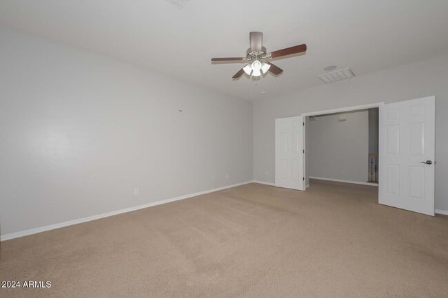 Building Photo - 31098 N 137th Ave