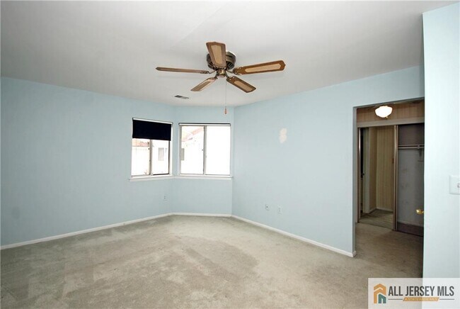 Building Photo - 1150 Schmidt Ln