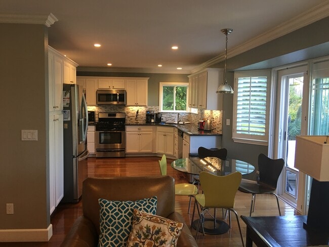 Building Photo - 5841 Charter Oaks Dr