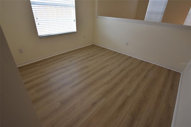 Building Photo - 1123 Honey Blossom Dr